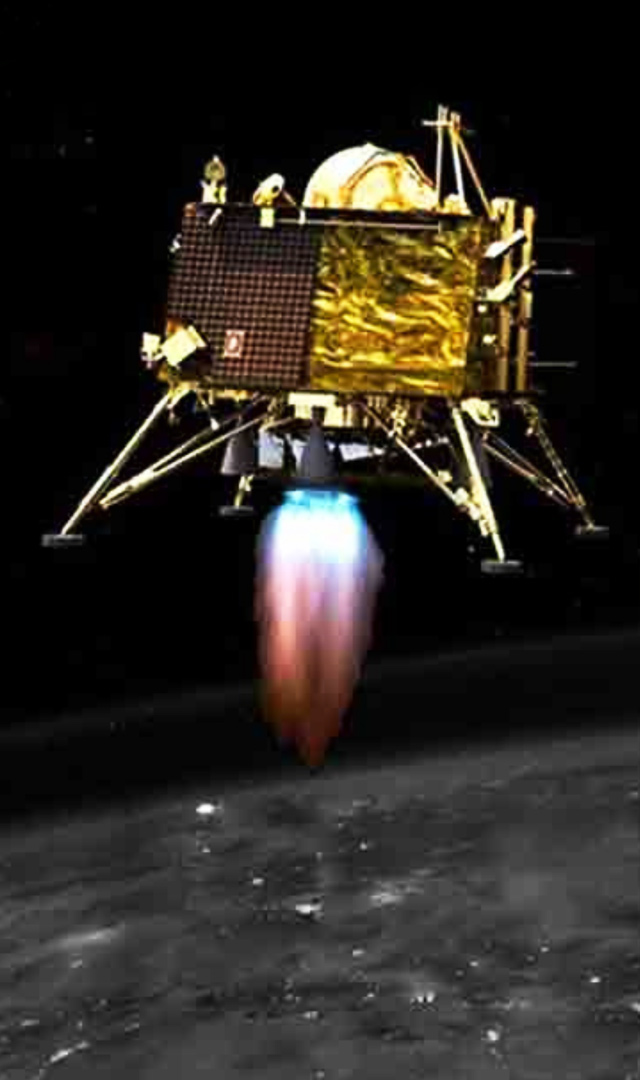 Chandrayaan-3 : चंदा मामा की गोद में सोया rover Pragyan,  Vikram   lander ने लगाई छलांग, क्या है ISRO का प्लान 