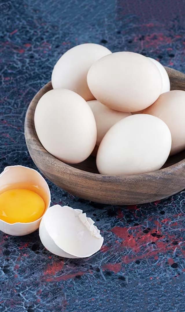 अंडे खाने से शरीर को मिलते हैं ये 8 फायदे