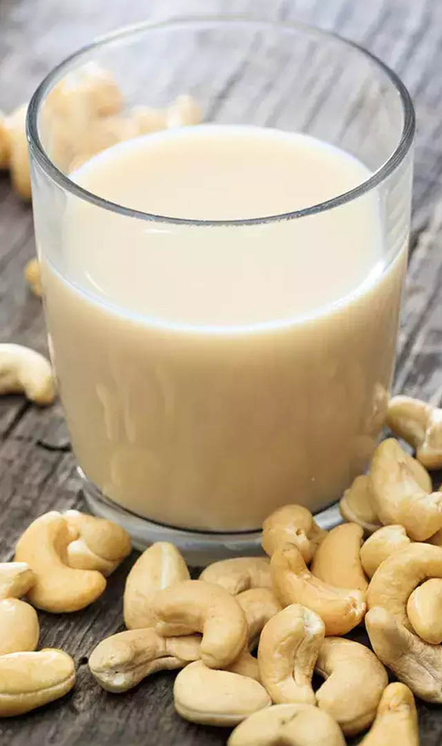 दूध में काजू भिगोकर खाने के फायदे