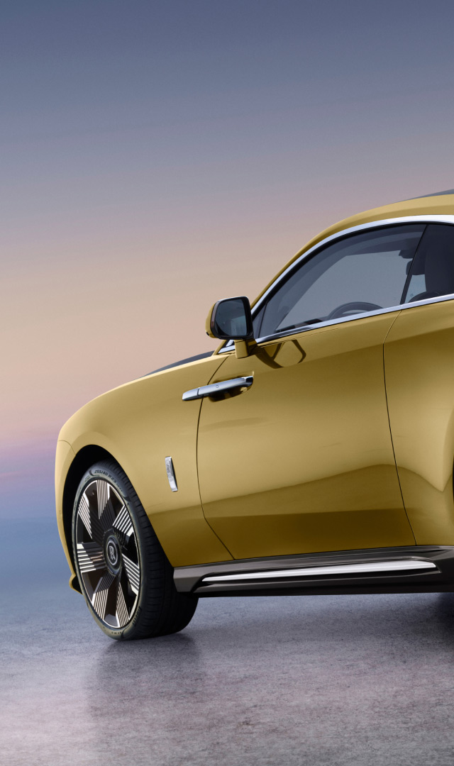 Rolls Royce Spectre : भारत आ रही है रोल्स रॉयल की पहली इलेक्ट्रिक कार, चौंका देगी कीमत