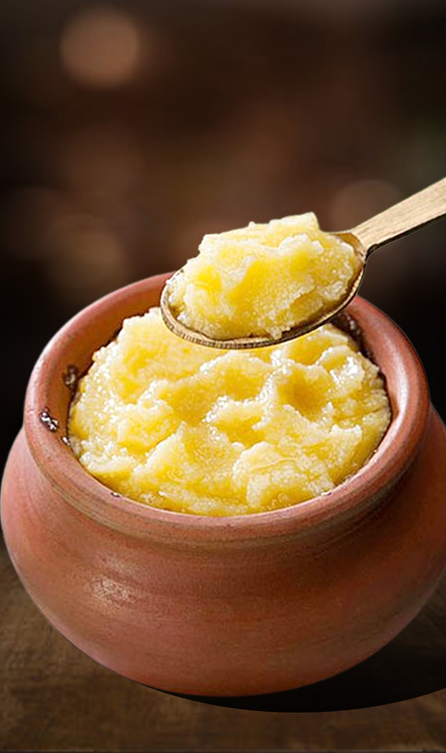 कैसे बनाएं बिलौना विधि से शुद्ध मिट्टी हांडी घी