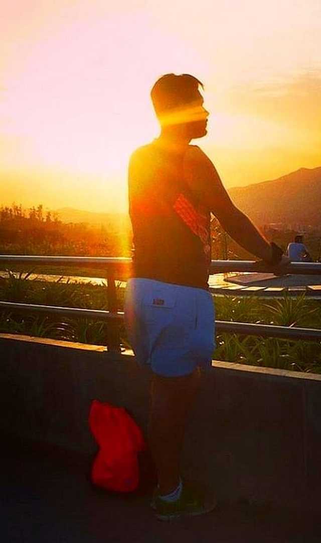 ನೀವು ಬೆಳಿಗ್ಗೆ ಸೂರ್ಯನ ಬೆಳಕಿನಲ್ಲಿ ನಡೆದರೆ ಏನಾಗುತ್ತದೆ?