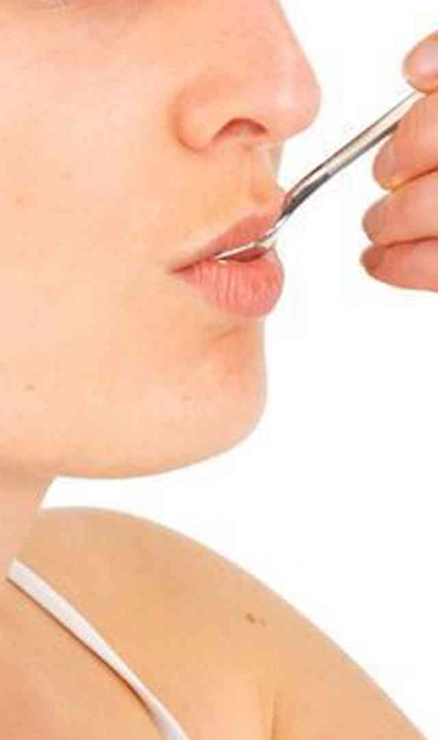 ಬೆಳಿಗ್ಗೆ ಬೆಳ್ಳುಳ್ಳಿ ಎಸಳುಗಳನ್ನು ಬೆಚ್ಚಗಿನ ನೀರಿನೊಂದಿಗೆ ಕುಡಿದರೆ ಏನಾಗುತ್ತದೆ?