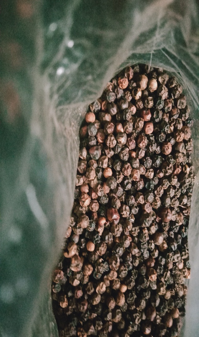 ಒಂದು ಲೋಟ ನೀರಿಗೆ ಒಂದು ಹನಿ ಕರಿಮೆಣಸಿನ ಎಣ್ಣೆ ಹಾಕಿ ಕುಡಿದರೆ?