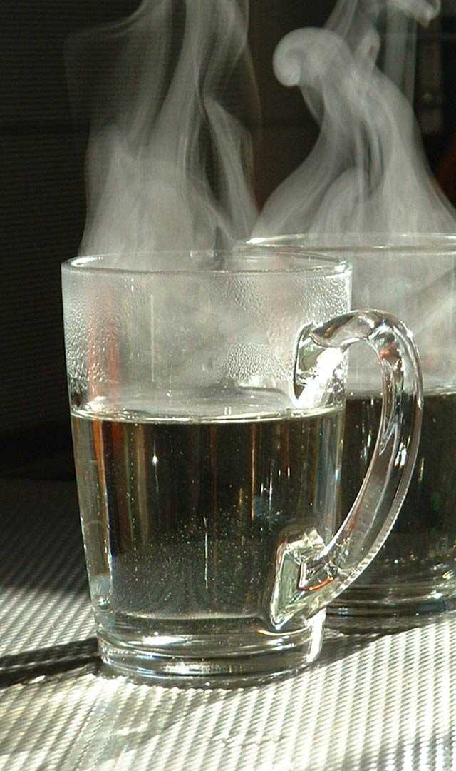 ದೇಹದ ತೂಕ ಕಡಿಮೆ ಮಾಡಲು ಬೆಚ್ಚಗಿನ ನೀರು ಕುಡಿಯಿರಿ