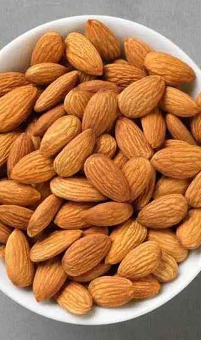 ಬಾದಾಮಿ ಪರಿಶುದ್ಧವಾಗಿದೆಯೇ ಎಂದು ಪರೀಕ್ಷಿಸುವುದು ಹೇಗೆ?