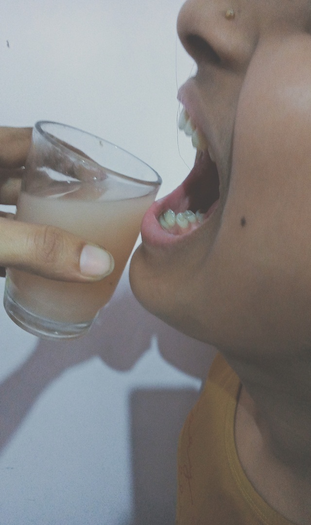 ಹಲ್ಲುಜ್ಜುವ ಮುನ್ನ ನೀರು ಯಾಕೆ ಕುಡಿಯಬೇಕು