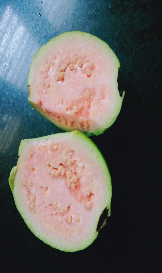 ವಾರಕ್ಕೆ ಎರಡು ಸೀಬೆಕಾಯಿ ತಿಂದು ನೋಡಿ