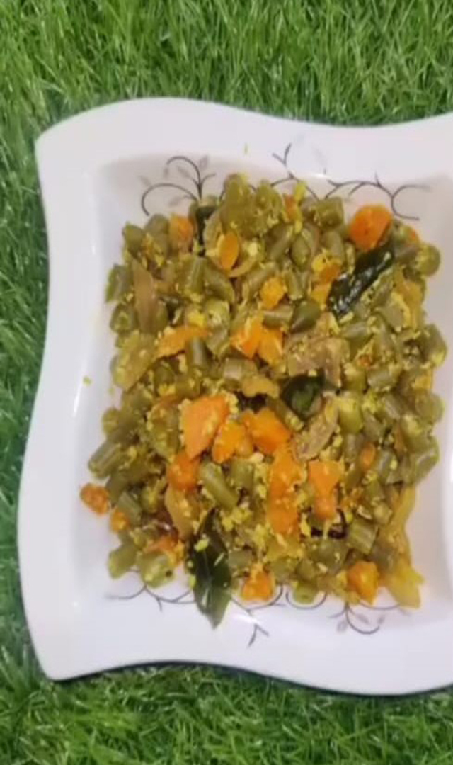 ಹೋಟೆಲ್ ಶೈಲಿಯಲ್ಲಿ ಕ್ಯಾರೆಟ್, ಬೀನ್ಸ್ ಪಲ್ಯ