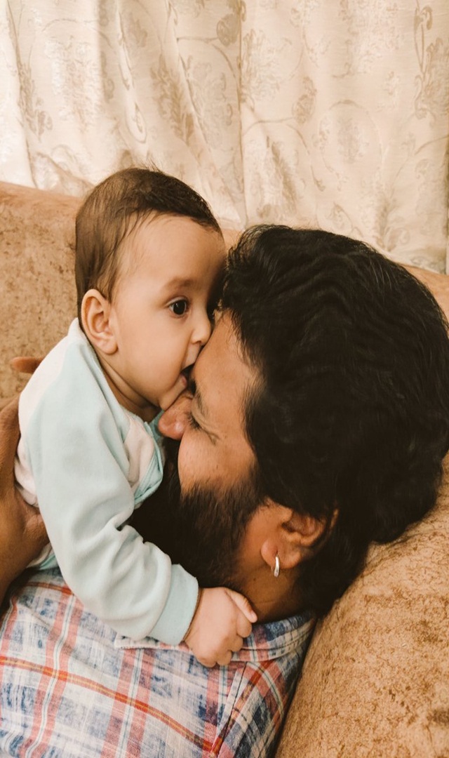 ಕಾಂತಾರ ಹೀರೋ ರಿಷಬ್ ಶೆಟ್ಟಿ ಬಳಿಯಿರುವ ದುಬಾರಿ ಕಾರಿನ ಬೆಲೆಯೆಷ್ಟು ಗೊತ್ತಾ?!