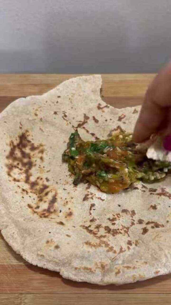 ಟೊಮೆಟೊ ಬೆಳ್ಳುಳ್ಳಿ ಚಟ್ನಿ ಮಿಕ್ಸಿ ಇಲ್ಲದೇ ಮಾಡುವ ವಿಧಾನ