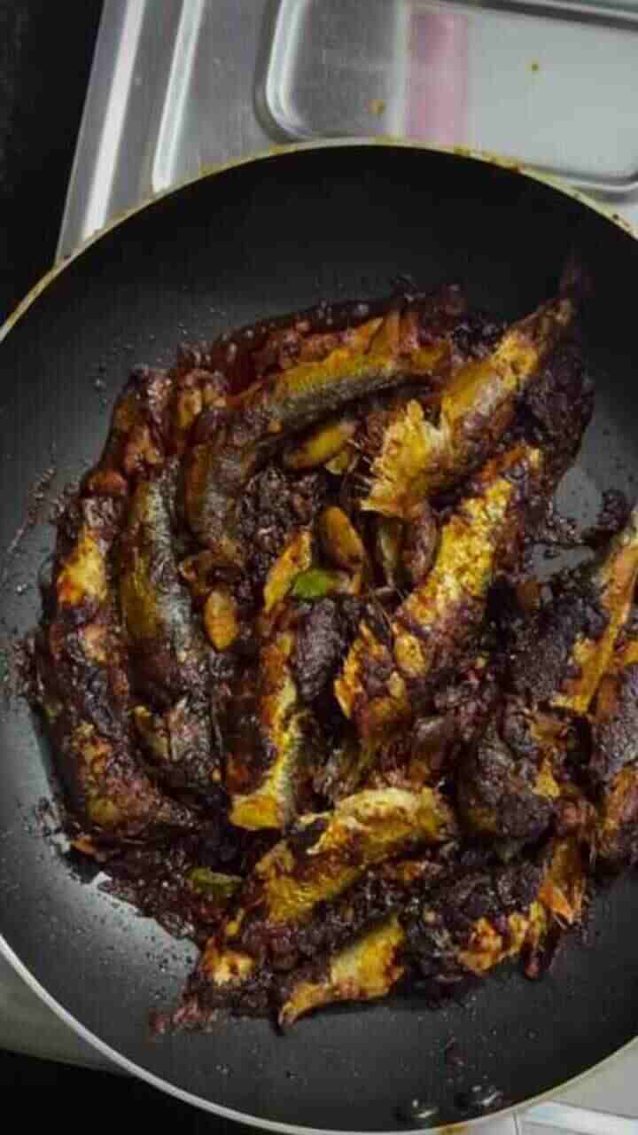 ಕೇರಳ ಸ್ಟೈಲ್ ನಲ್ಲಿ ಮತ್ತಿ ಮೀನಿನ ಫ್ರೈ ಮಾಡಿ