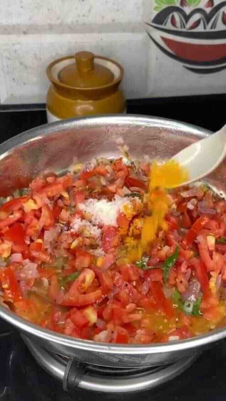 ಎಗ್ ತೊಕ್ಕು ಚಪಾತಿಗೂ ಸೈ, ಅನ್ನಕ್ಕೂ ಸೂಪರ್