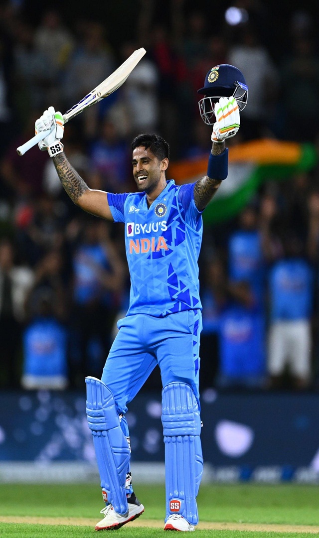 ಸೂರ್ಯ ಕುಮಾರ್ ಶತಕದ ಕ್ಷಣಗಳು