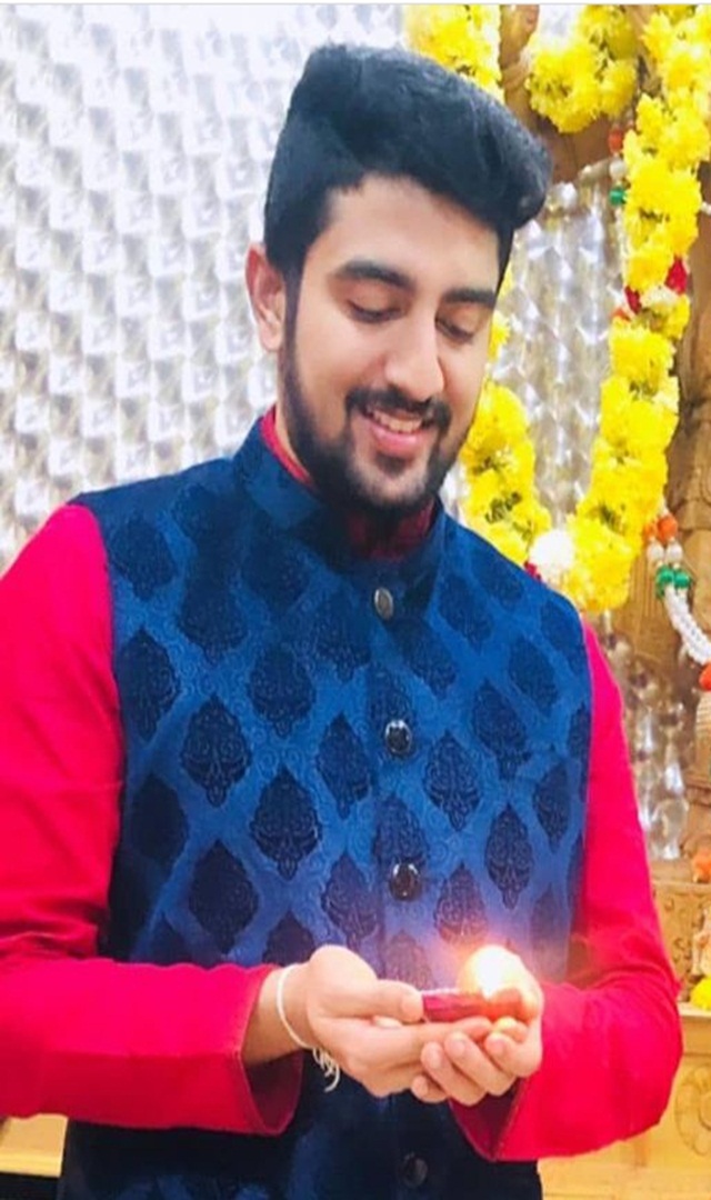 ವಂಚನೆ ಆರೋಪ ಎದುರಿಸುತ್ತಿರುವ ವಿದ್ಯಾಭರಣ್ ಹಿನ್ನಲೆ