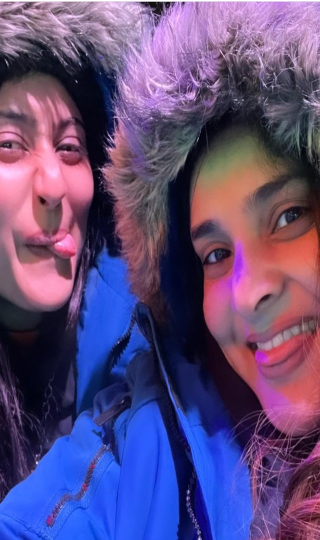 ರಮ್ಯಾ, ಅಮೃತಾ ಅಯ್ಯಂಗಾರ್ ಲಂಡನ್ ಟೂರ್