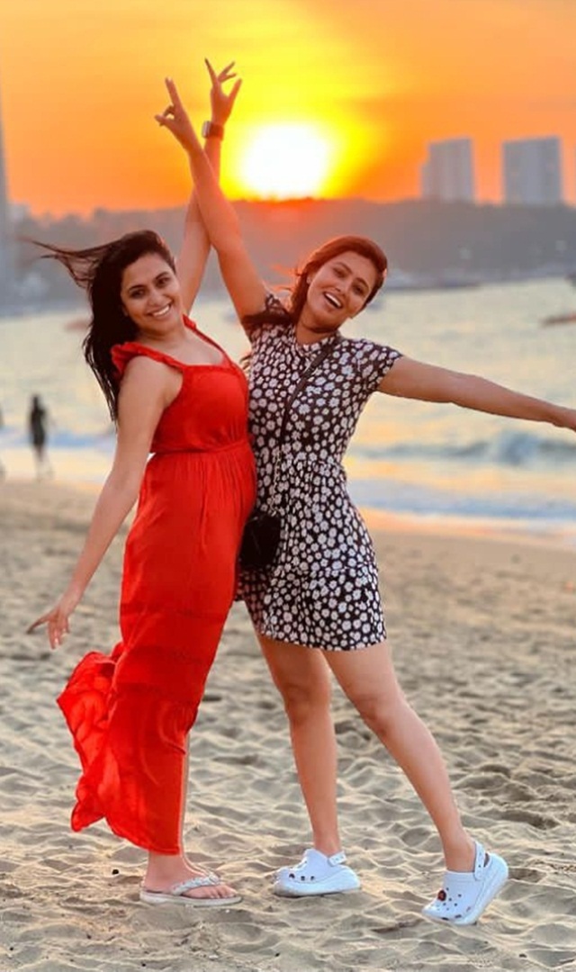 ಅಕ್ಕ ಸೋನು ಜೊತೆ ಥೈಲ್ಯಾಂಡ್ ನಲ್ಲಿ ನಟಿ ನೇಹಾ ಗೌಡ