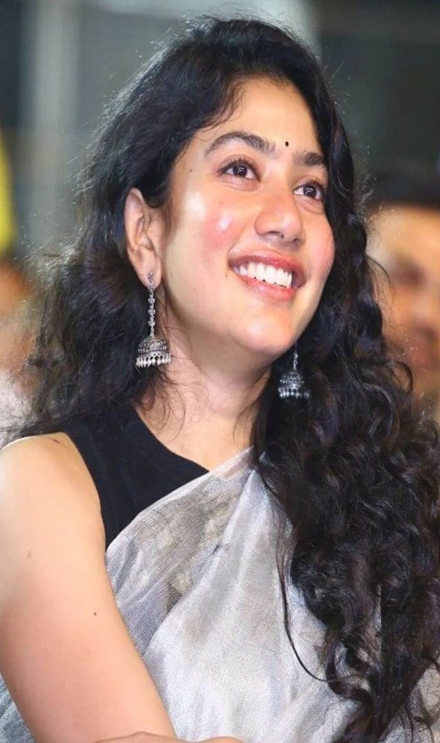 ದಕ್ಷಿಣದ ಟಾಪ್ ನಟಿಯರ ವಿದ್ಯಾಭ್ಯಾಸ ವಿವರ