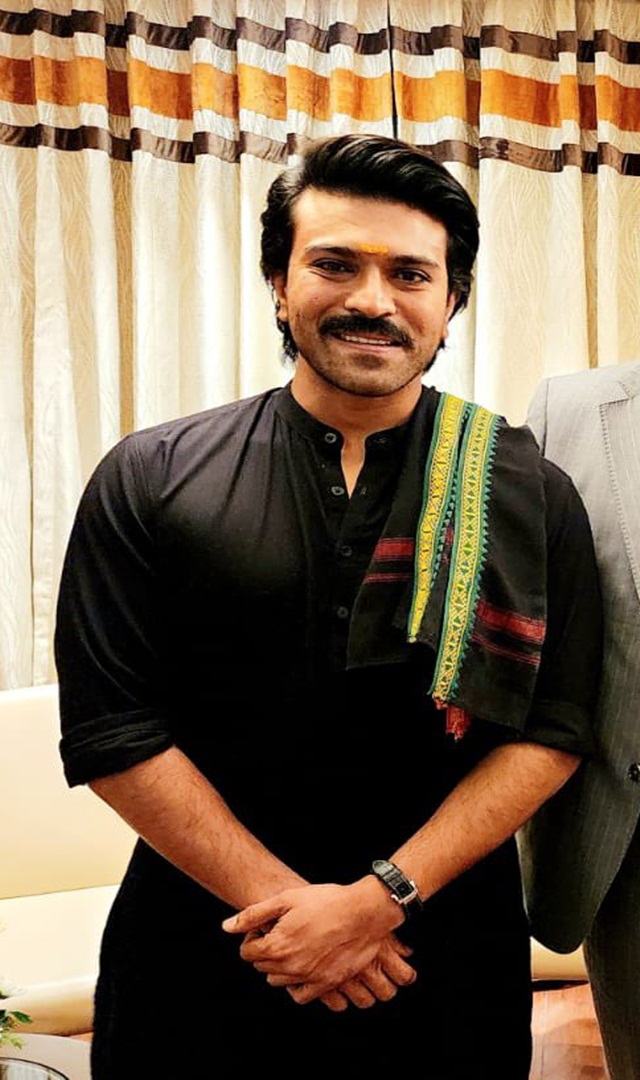 ಅಯ್ಯಪ್ಪ ಮಾಲೆ ಧರಿಸಿದ ರಾಮ್ ಚರಣ್ 