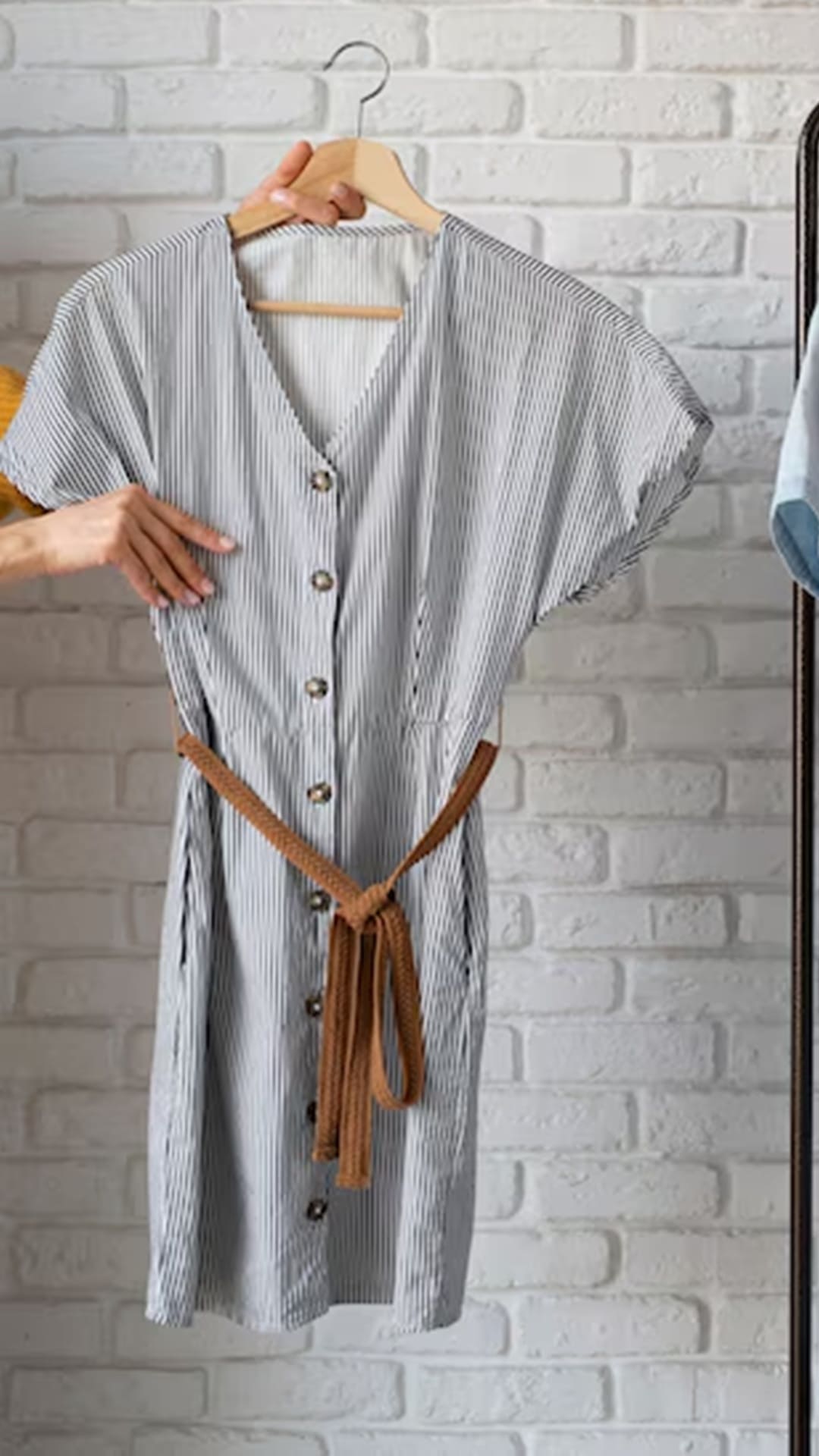 ചൂടല്ലേ? കോട്ടണ്‍ ഡ്രസ് മാത്രം ധരിക്കുക