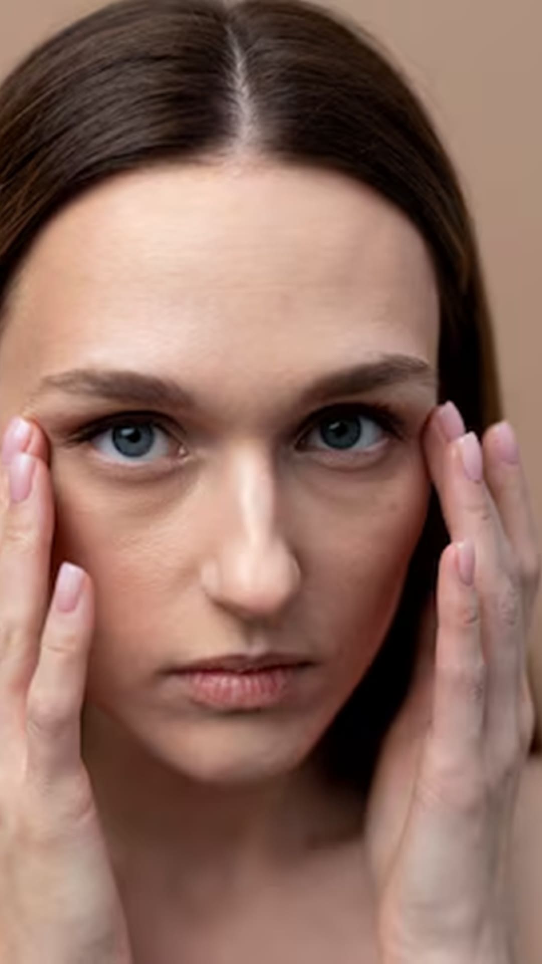 കണ്ണിനടിയിലെ കറുപ്പ് നിറം മാറാന്‍ ചെയ്യേണ്ടത് 