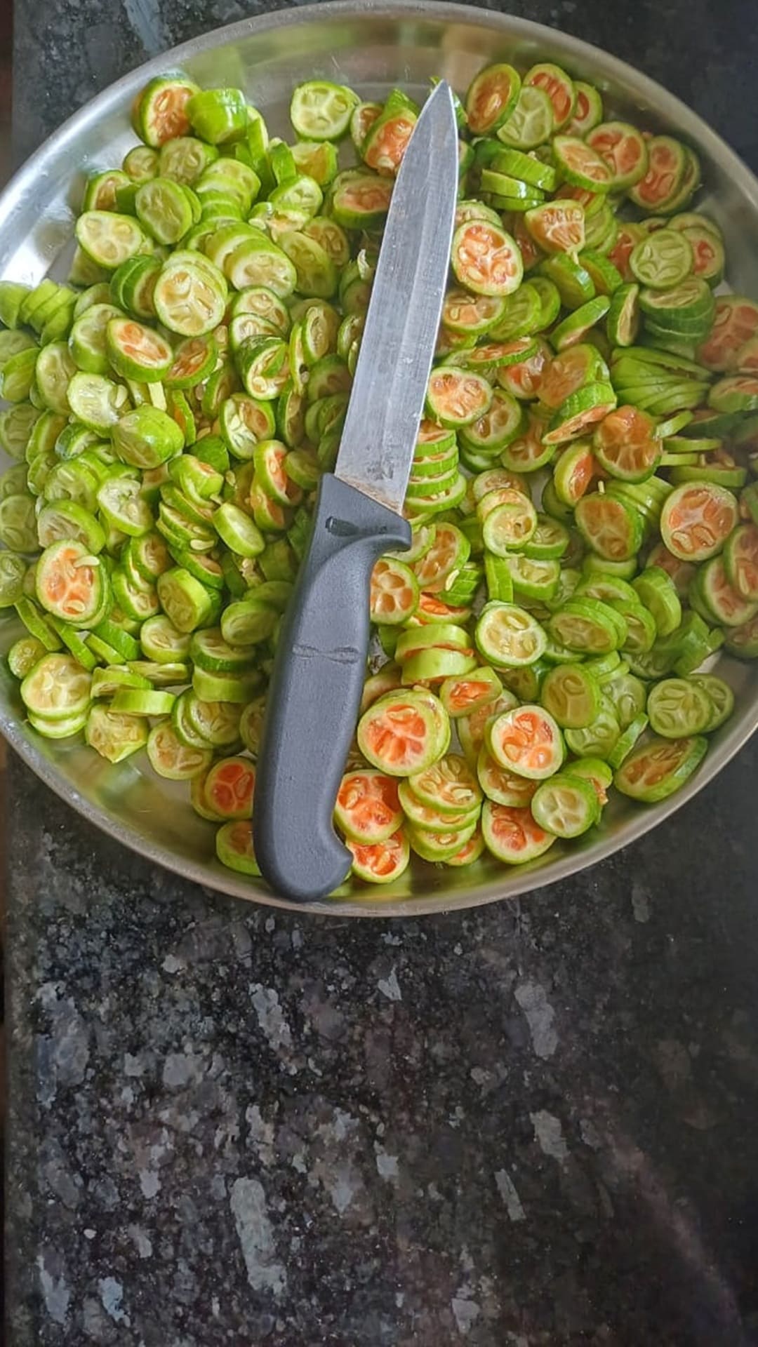 കോവയ്ക്ക തോരന്‍ ഇങ്ങനെ ഉണ്ടാക്കി നോക്കൂ 