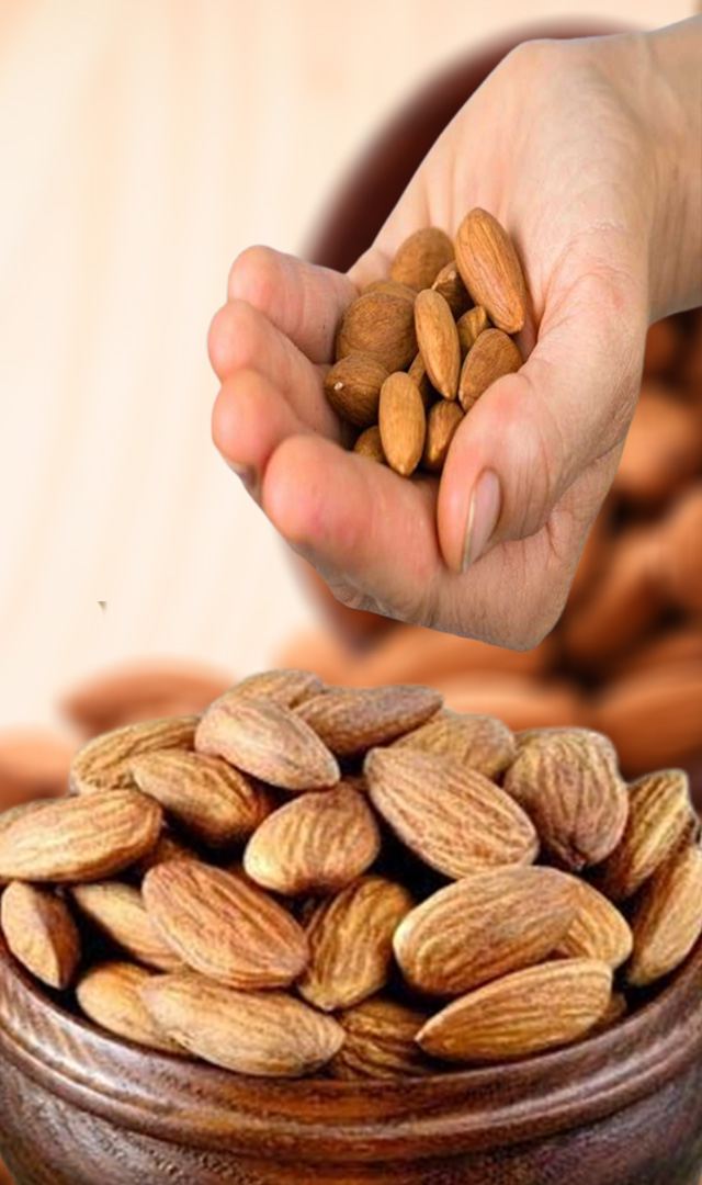 बदाम खरे की बनावट? अशा प्रकारे ओळखा