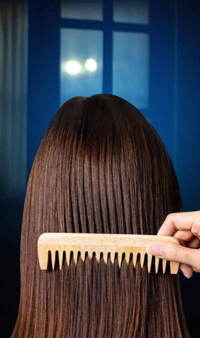 रात्री केस विंचरावे का? ७ फायदे जाणून घ्या