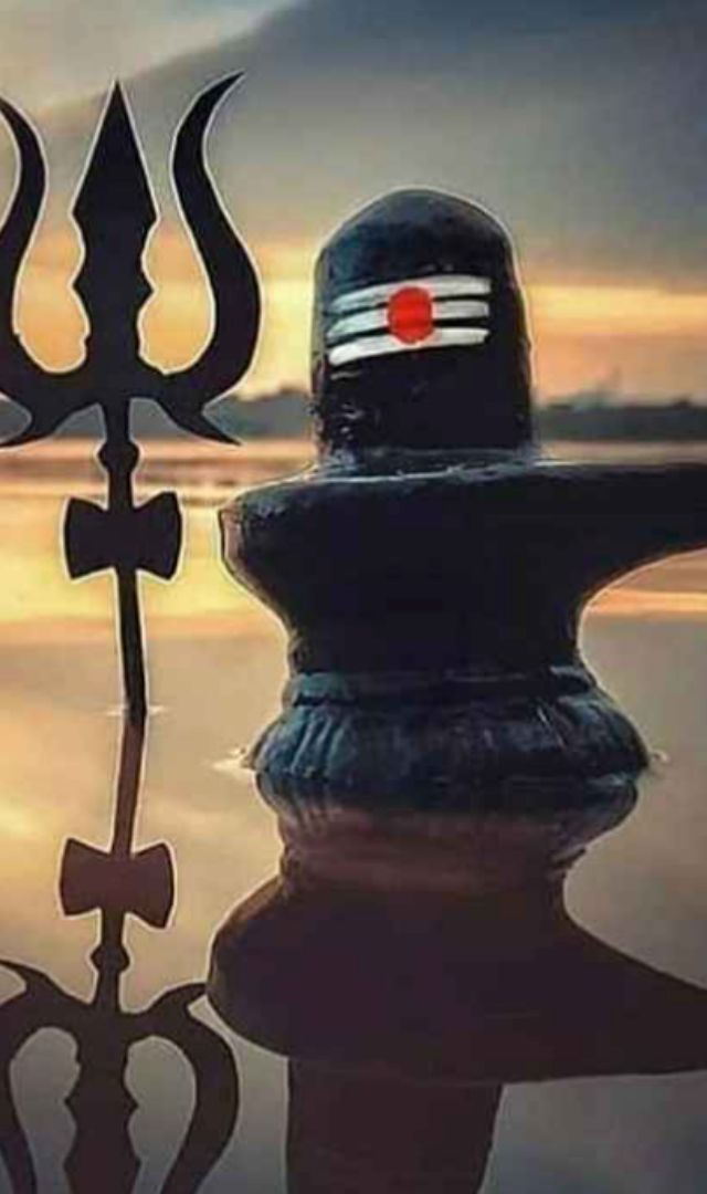 Mahashivratri 2023 : महादेवाला हे 10 हंगामी फळे अर्पण करा
