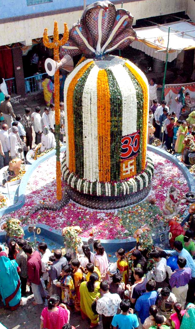  महाशिवरात्रीच्या उपवासात काय खावे, जाणून घ्या उपवासाचे नियम