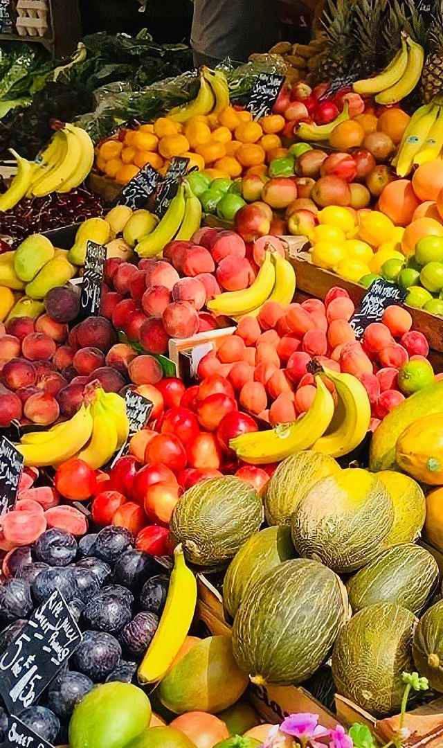 రాత్రిపూట పడుకునే ముందు తినకూడని 8 పండ్లు ఏంటి?