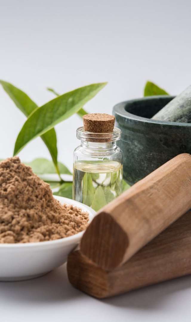 వేసవిలో చందన చూర్ణం ఉపయోగాలు