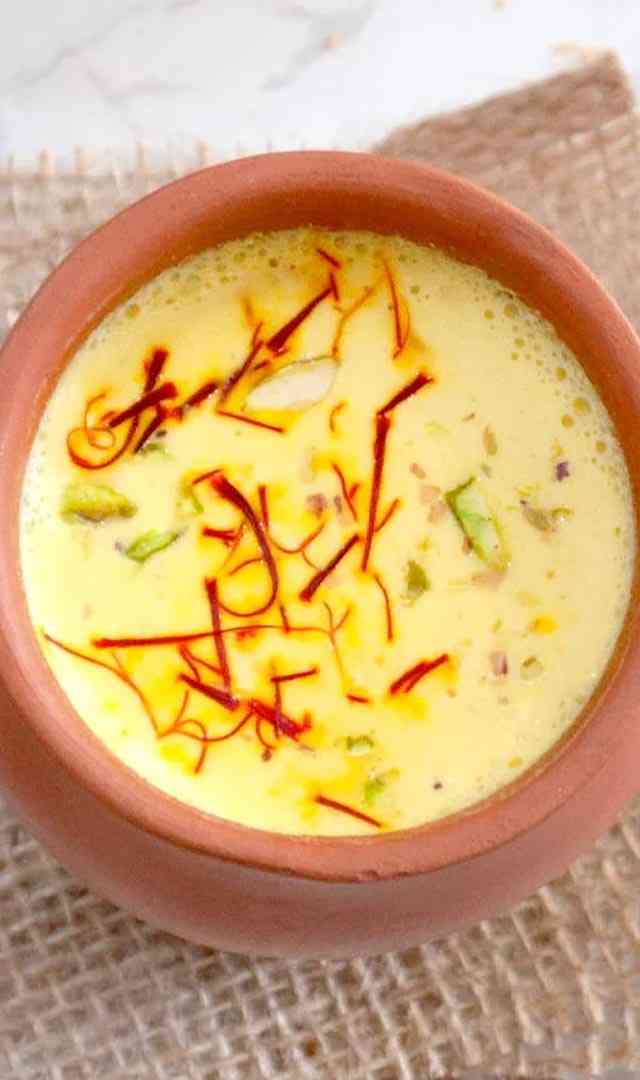 బాదం పాలు తాగితే ఎన్ని ప్రయోజనాలో తెలుసా?